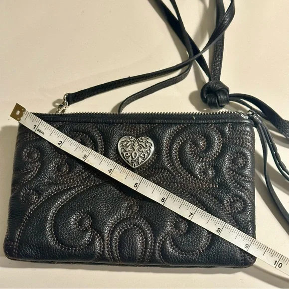 Brighton Cordoba Couture
Cross Body Pouch - Picture 7 of 12